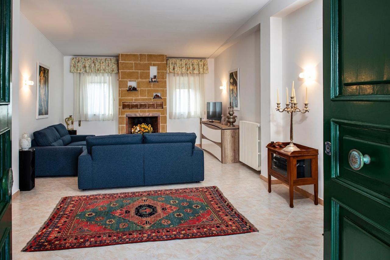 Villa Eva Crispiano Экстерьер фото